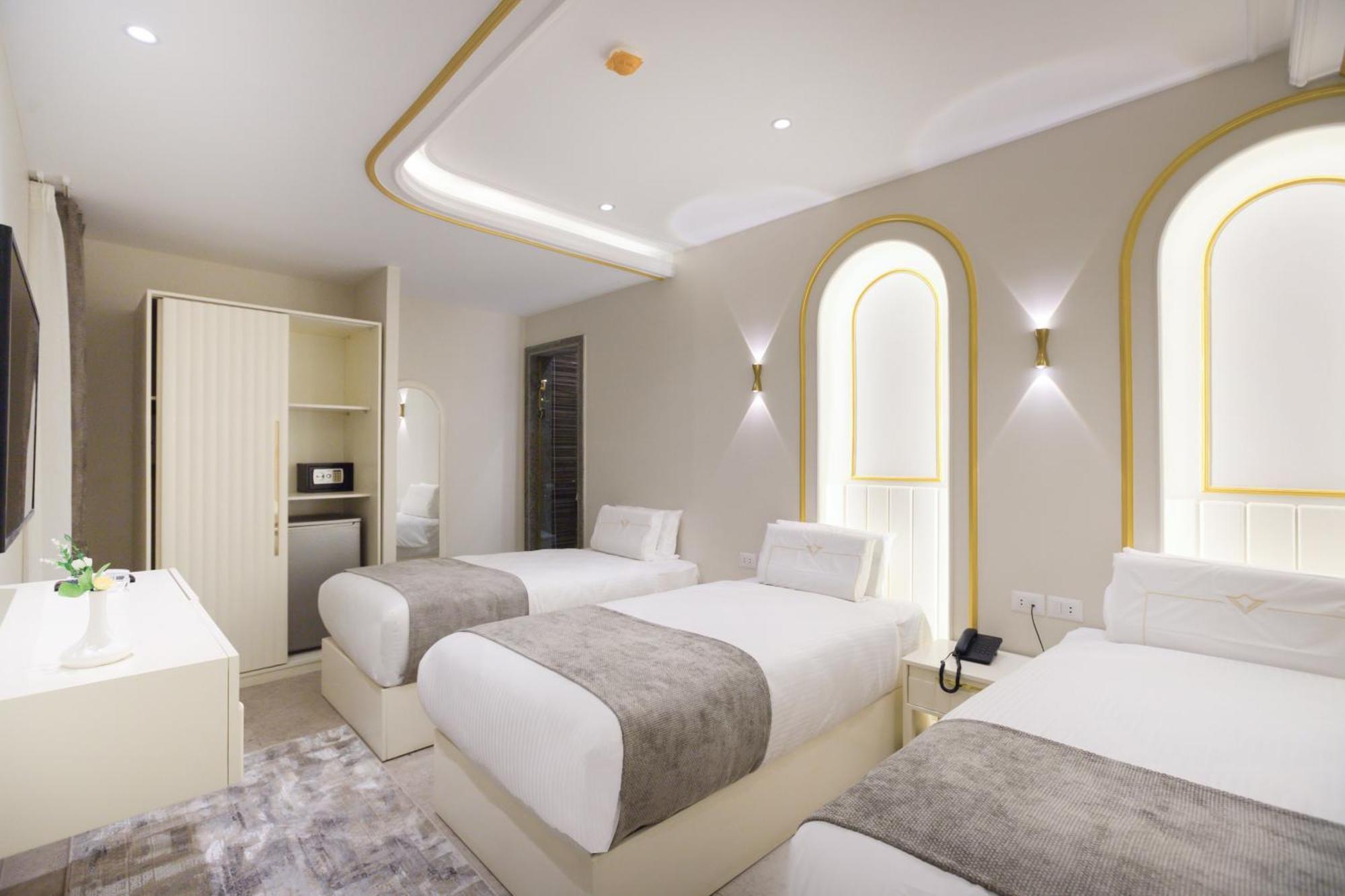 Pyramids Plateau Hotel Kafrat al Jabal Exterior photo