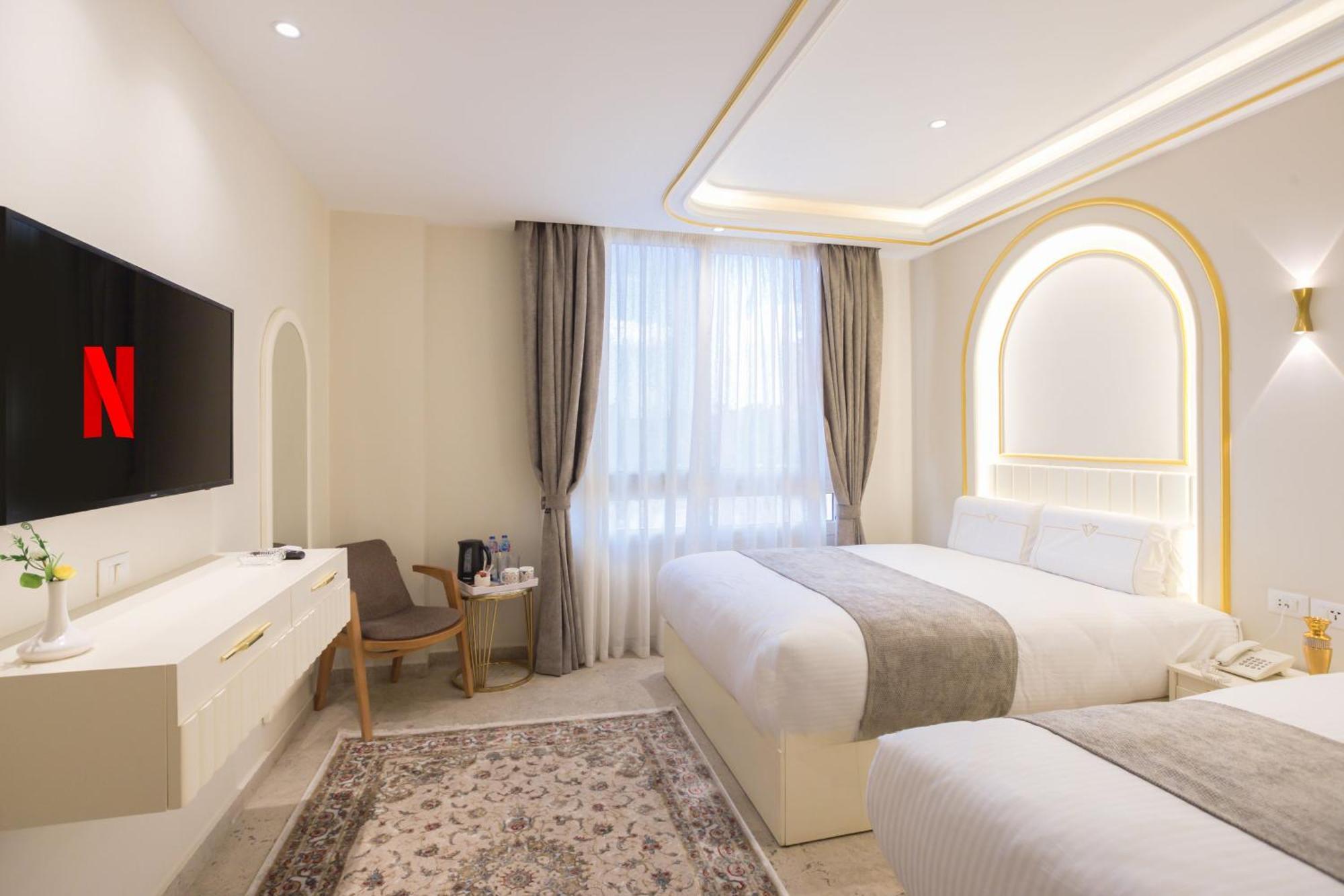 Pyramids Plateau Hotel Kafrat al Jabal Exterior photo