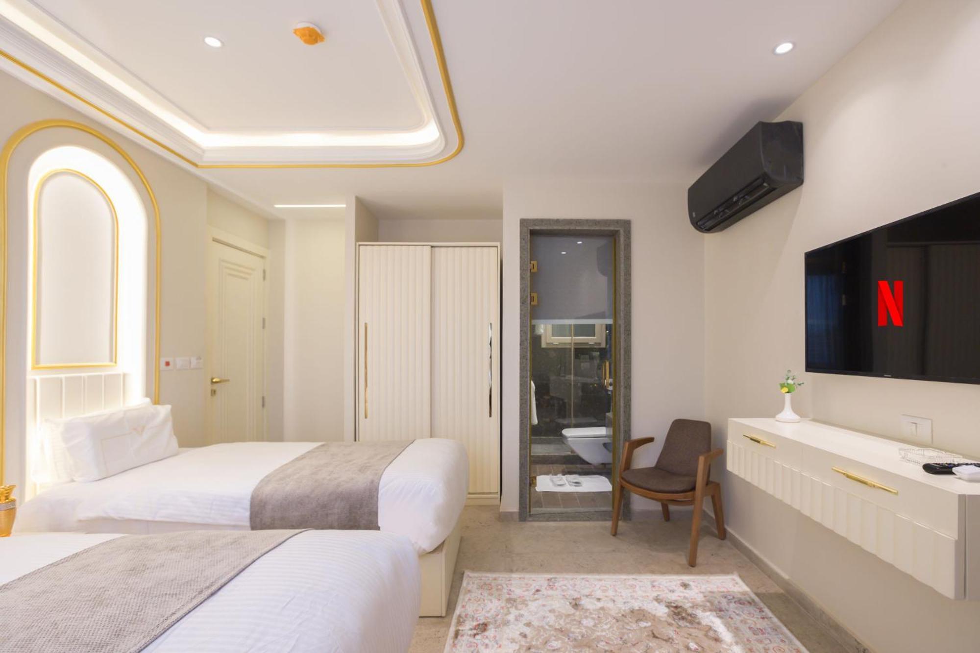 Pyramids Plateau Hotel Kafrat al Jabal Exterior photo