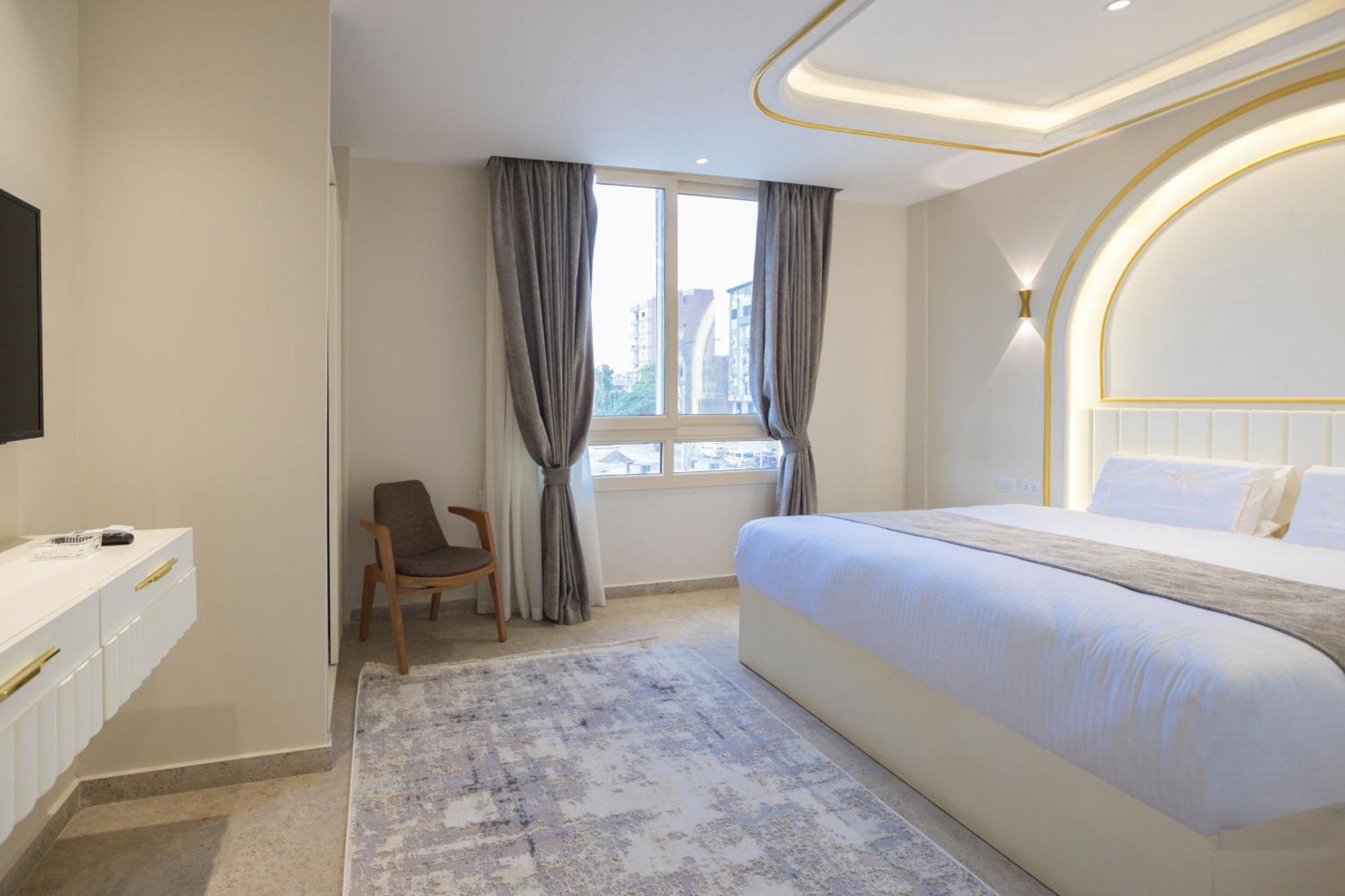 Pyramids Plateau Hotel Kafrat al Jabal Exterior photo