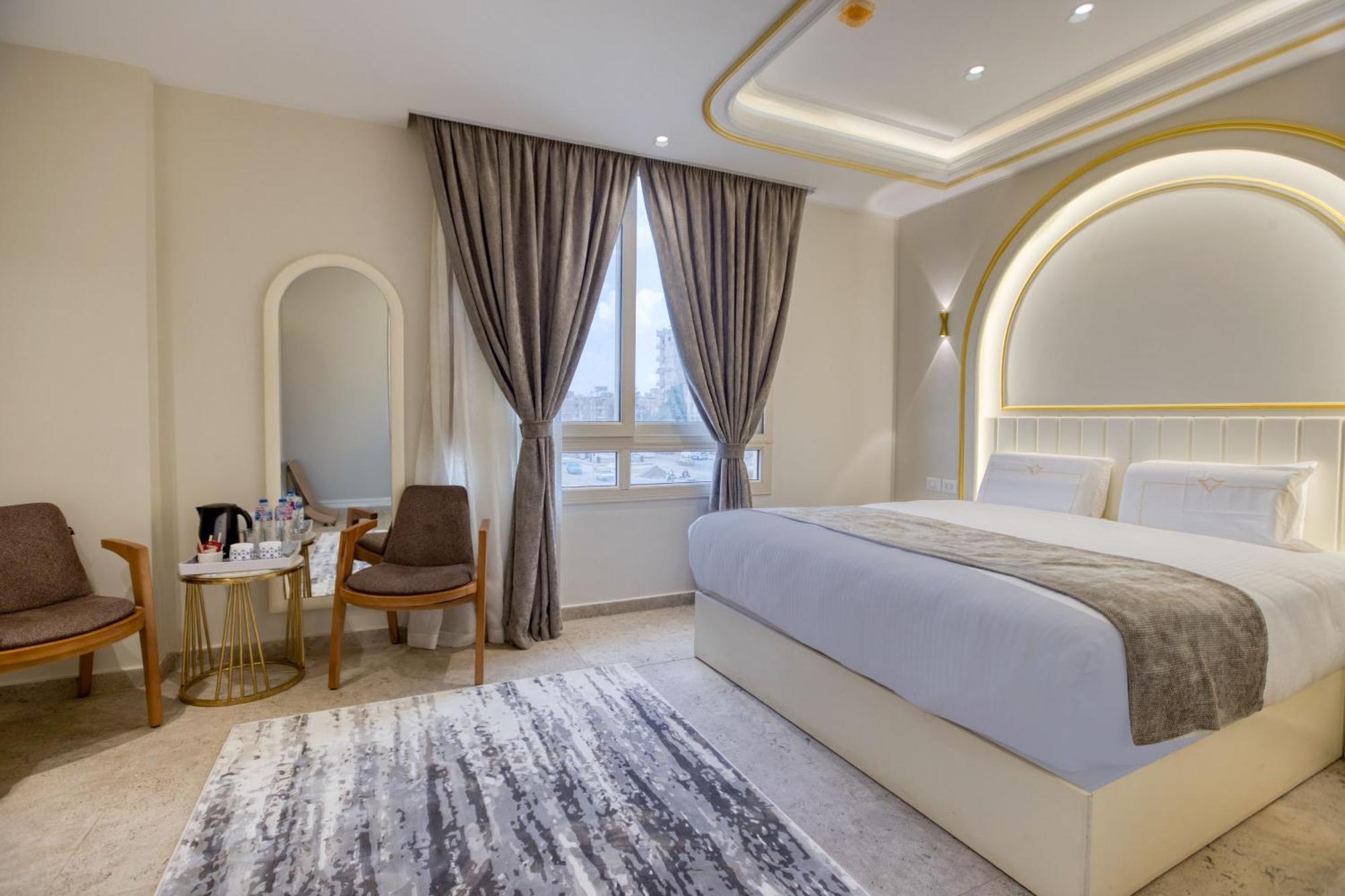 Pyramids Plateau Hotel Kafrat al Jabal Exterior photo